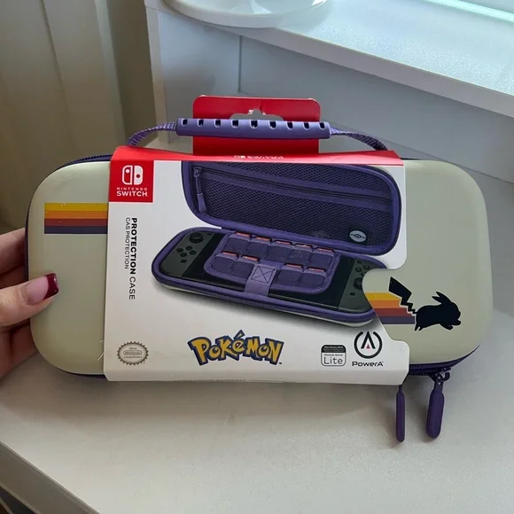 PowerA Protection Case for the Nintendo Switch or Nintendo Switch Lite - Picture 7 of 12